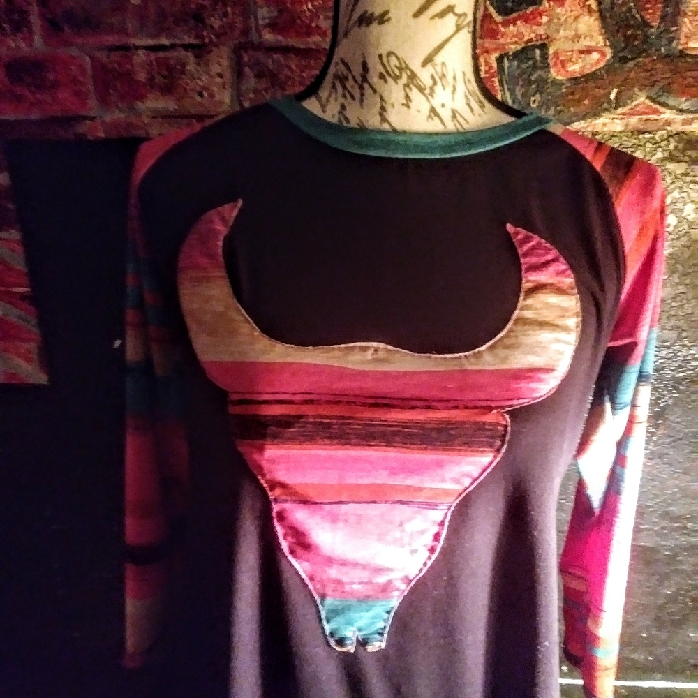 Striped bull head  great top